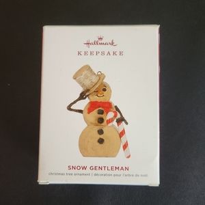 Hallmark Keepsake Gentleman Snowman 2019 Holiday Ornament Rustic